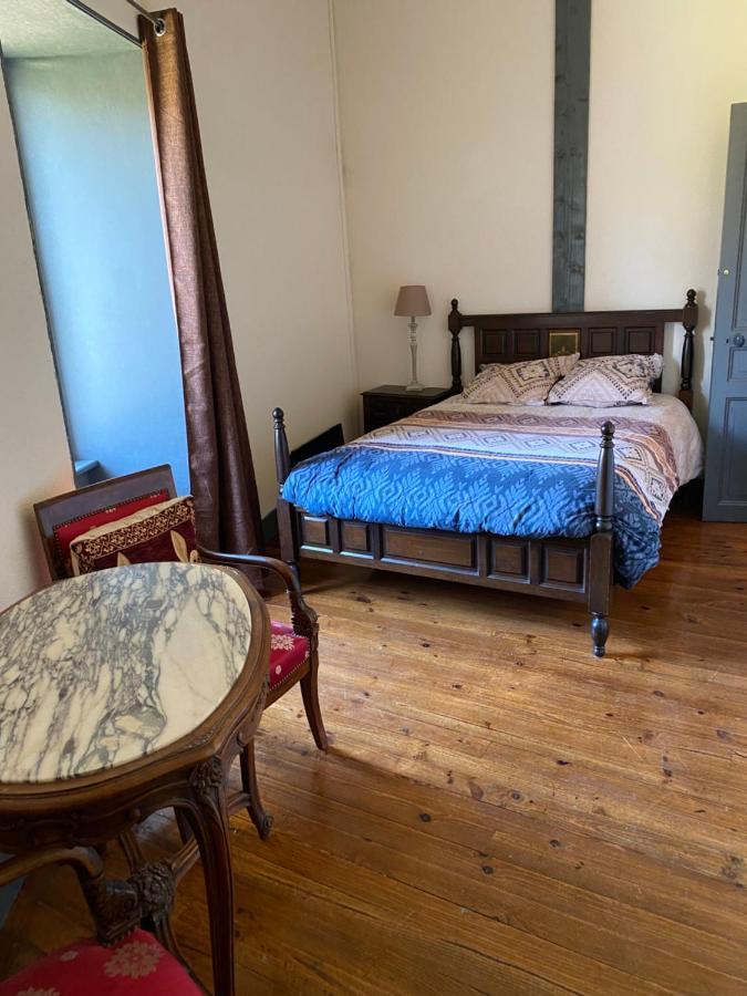 Tour Du Chateau De Gondole Le Cendre Εξωτερικό φωτογραφία